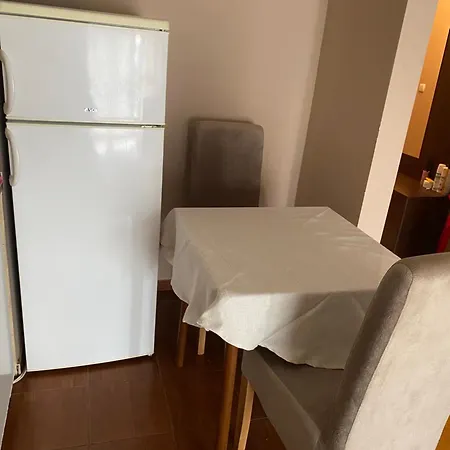 Apartment Stan Blizu Izlaza Na Autoput *